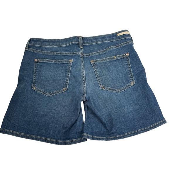 Anthropologie Pilcro 27 Stet Mid Rise 6” Denim Shorts - Picture 9 of 9